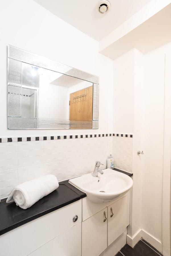 Modern Apartment, In The Heart Of Glasgow Exteriör bild