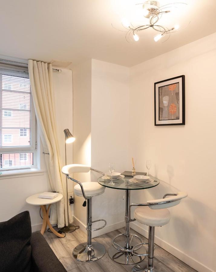Modern Apartment, In The Heart Of Glasgow Exteriör bild